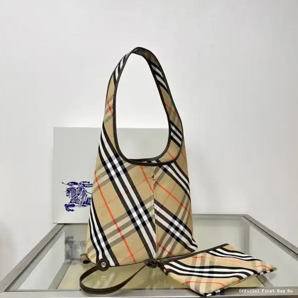 Official First Bag Ru BURBERRY Small Check Bag Shoulder 0609